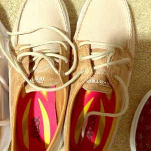 Sketchers boat shoes
